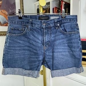 Aeropostale relaxed denim shorts 31/30